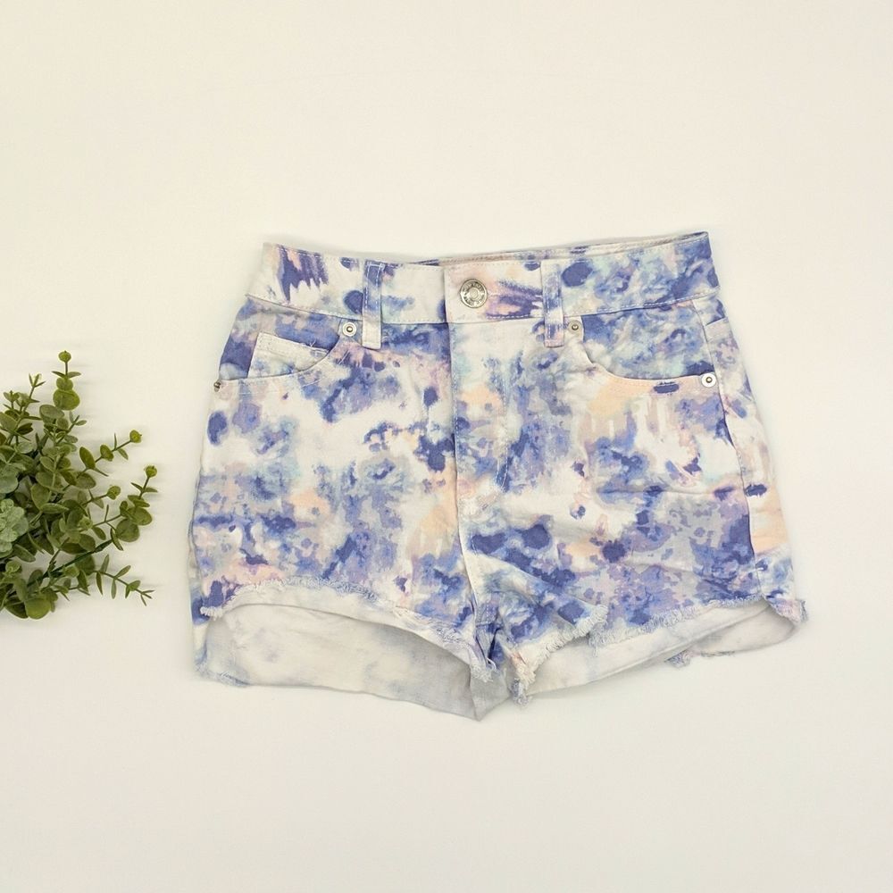 Wild fable white purple tie dye raw hem shorts size 0